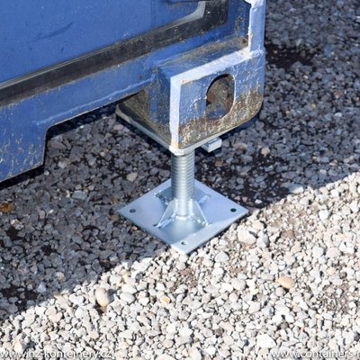 Picioare de nivelare pentru containere de transport